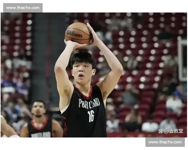 杨瀚森首秀引球迷热捧，签名战靴赠小将暖爆 NBA